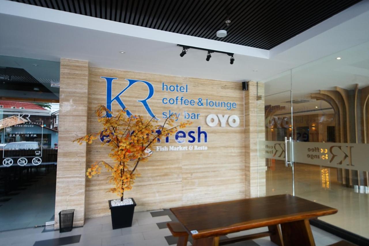 Oyo 344 Kr Hotel Palembang Zewnętrze zdjęcie